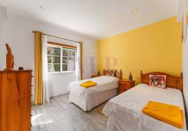 3 Bedroom Single-Storey Villa with Pool Near Boavista, Lagos