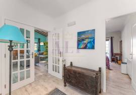 3 Bedroom Single-Storey Villa with Pool Near Boavista, Lagos