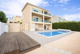 Contemporary 5 Bedroom Gated Villa on Boavista Golf & Spa, Lagos Contemporary 5 Bedroom Gated Villa on Boavista Golf & Spa, Lagos