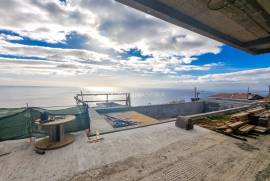 Luxury 3 Bedroom Single Story Villa with Definitive Sea View