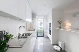 1 Bedroom Apartment in Alvor – Private Condominium with Pool and Garage 1 Bedroom Apartment in Alvor – Private Condominium with Pool and Garage