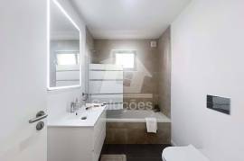 1 Bedroom Apartment in Alvor – Private Condominium with Pool and Garage 1 Bedroom Apartment in Alvor – Private Condominium with Pool and Garage