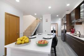 Viva entre o conforto e o mar - Moradia T3 disponivel