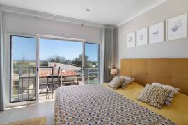 Viva entre o conforto e o mar - Moradia T3 disponivel