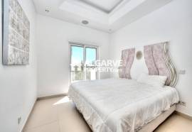 4-Bedroom Villa in The Crest Condominium, Almancil | Golden Triangle Algarve