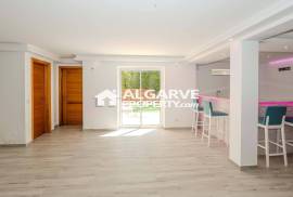 4-Bedroom Villa in The Crest Condominium, Almancil | Golden Triangle Algarve