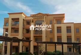 Luxury 3 Bedroom Apartment by the Victoria Golf Course in Vilamoura, Algarve