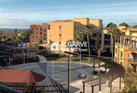Luxury 3 Bedroom Apartment by the Victoria Golf Course in Vilamoura, Algarve