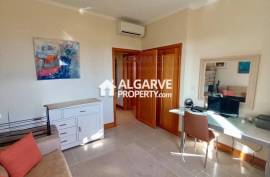 Luxury 3 Bedroom Apartment by the Victoria Golf Course in Vilamoura, Algarve
