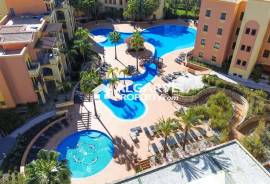 Luxury 3 Bedroom Apartment by the Victoria Golf Course in Vilamoura, Algarve
