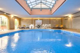 Luxury 3 Bedroom Apartment by the Victoria Golf Course in Vilamoura, Algarve