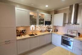 Luxury 2 Bedroom Top Floor Apartment by Victoria Golf Course in Vilamoura, Algarve Luxury 2 Bedroom Top Floor Apartment by Victoria Golf Course in Vilamoura, Algarve