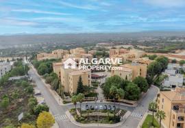 Luxury 2 Bedroom Top Floor Apartment by Victoria Golf Course in Vilamoura, Algarve Luxury 2 Bedroom Top Floor Apartment by Victoria Golf Course in Vilamoura, Algarve