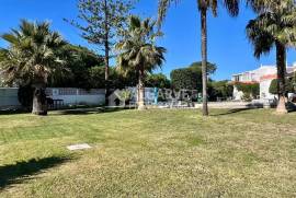 2+1 Bedroom Duplex Apartment with Pool in Quarteira