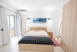 2+1 Bedroom Duplex Apartment with Pool in Quarteira