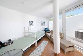 2+1 Bedroom Duplex Apartment with Pool in Quarteira