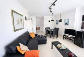 2+1 Bedroom Duplex Apartment with Pool in Quarteira