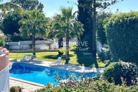 2+1 Bedroom Duplex Apartment with Pool in Quarteira