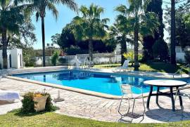 2+1 Bedroom Duplex Apartment with Pool in Quarteira