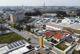 Fully renovated 4 bedroom apartment with 160 sqm in the center of Nogueira, Maia Fully renovated 4 bedroom apartment with 160 sqm in the center of Nogueira, Maia