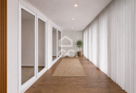 Fully renovated 4 bedroom apartment with 160 sqm in the center of Nogueira, Maia Fully renovated 4 bedroom apartment with 160 sqm in the center of Nogueira, Maia