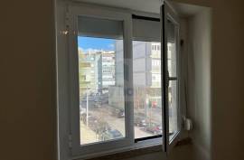 2 Bedroom Apartment | Benfica | Leasehold | Refurbished