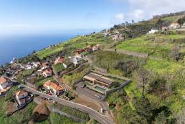 MODERN VILLA WITH SEA VIEW IN CALHETA MODERN VILLA WITH SEA VIEW IN CALHETA