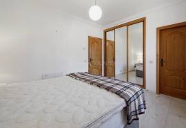 Carvoeiro – Spacious luxury 5+1-bedroom villa with pool, sea views, double garage on large private plot