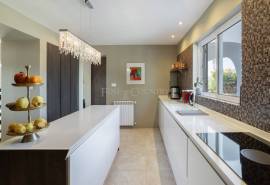 Olhão – Luxury 3-Bedroom Quinta with Pool, Sea Views and Olive Grove.