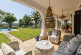 Olhão – Luxury 3-Bedroom Quinta with Pool, Sea Views and Olive Grove.