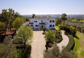 Olhão – Luxury 3-Bedroom Quinta with Pool, Sea Views and Olive Grove.