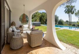 Olhão – Luxury 3-Bedroom Quinta with Pool, Sea Views and Olive Grove.
