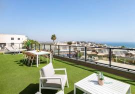 Modern apartment with terrace and sea views in Iconic, Gran Alacant