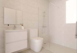 New build townhouse with terrace and garden in Balcón de Finestrat