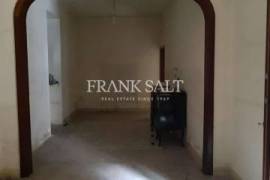 Villa-House for sale in Birkirkara Malta