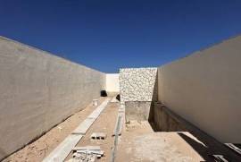 House for sale in Chuburná Puerto three corners from the beach with pool and roof