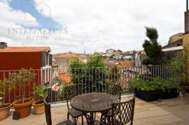 Local Accommodation | 4 stars | Gaia Pier | Fully rehabilitated | 6 units for sale in Vila Nova de Gaia - Porto