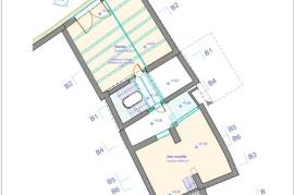 Large Stone Barn With 210 M2 Of Floor Space, In Need Of Renovation, With A Small Courtyard, Terrace And Planning Permission Granted.