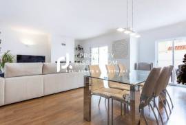 Lisbon 4 Bed Villa Modern Large Rooms Lisbon 4 Bed Villa Modern Large Rooms