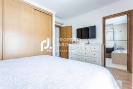 Lisbon 4 Bed Villa Modern Large Rooms Lisbon 4 Bed Villa Modern Large Rooms