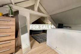 Charming Town House in Historic Location