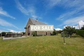 Detached Country House with Open Views