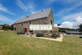 Detached Country House with Open Views