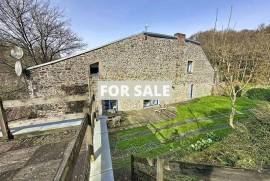 Detached Country House in Bucolic Rural Setting