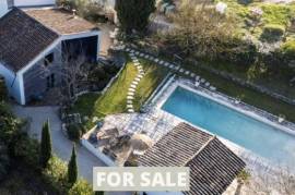 19th Century Property With Swimming Pool 19th Century Property With Swimming Pool