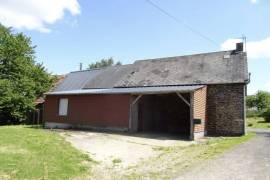 Detached Country House with Outbuildings