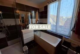 Town House with Garden in Good Order