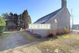 Detached Country House with Outbuildings and Open Views