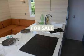 Leisure Property in Resort by the Coast Leisure Property in Resort by the Coast