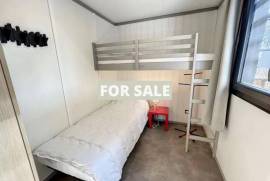 Leisure Property in Resort by the Coast Leisure Property in Resort by the Coast